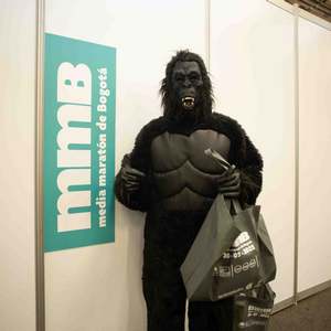 Gorilla reclamando el kit de la mmb 2023
