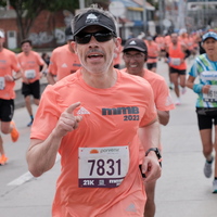 Veterano corriendo 21k marathon