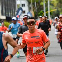 Emoción en el ambiente de la media maratón de Bogotá 2023