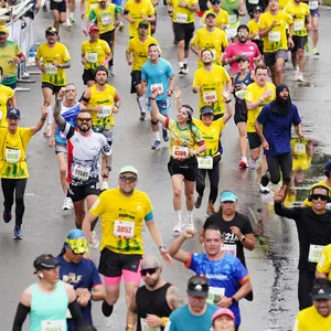 Recta final de la media maraton de bogota recorrido