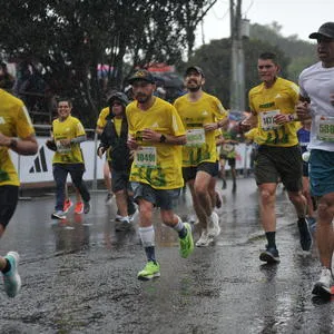 Meta en carrera atletica bogota