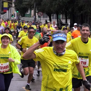 Personas en carreras Bogotá