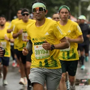 Alegria en la maraton bogota