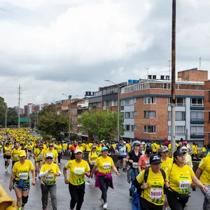 Media maratón Bogotá llena las calles