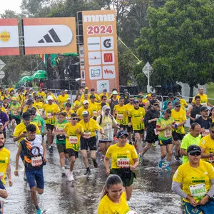 Personas con diferentes características participando en la mmB