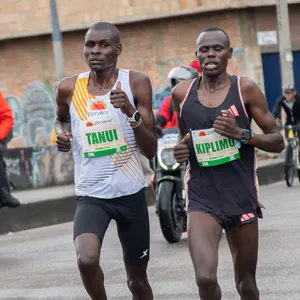 Tanui y Kiplimo corren por media maratón de Bogotá 2024