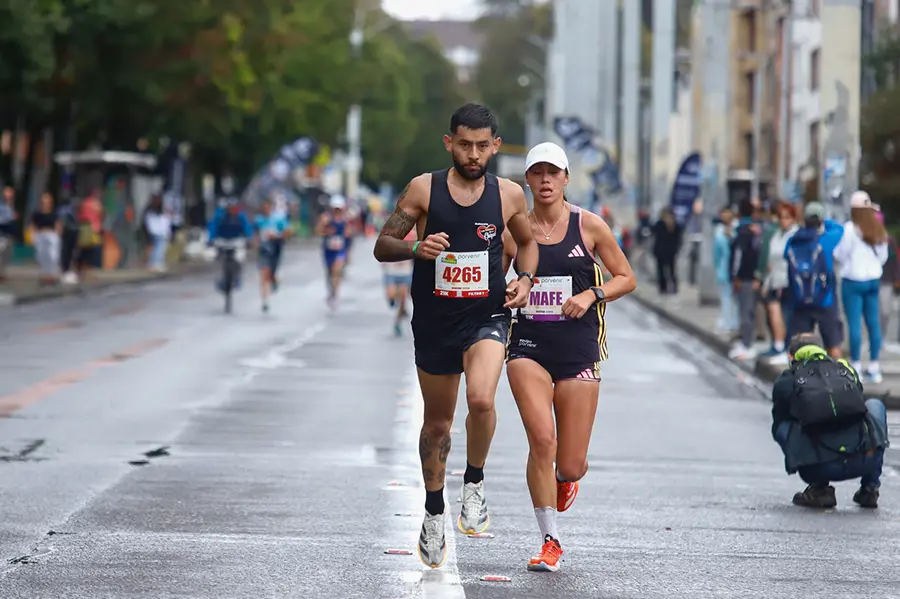 Cómo ganar resistencia para correr una media maratón