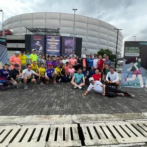 Grupo de taletas entrenando para la mmB 