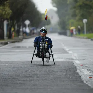 Atleta en silla de ruedas conquistando la mmB 2024