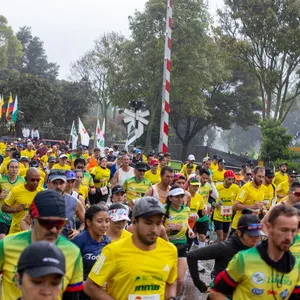 Diversos tipos de personas participando en la mmB