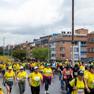 Grupo de mujeres conquistando en el recorrido de la mmB