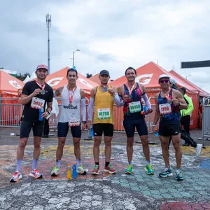 Amigos después de correr 21K