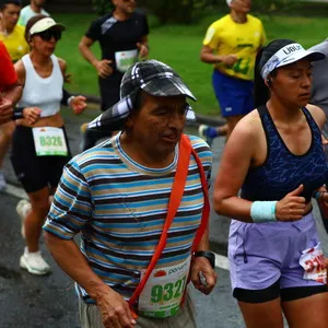 Disfrazado del Chavo del Ocho recorre 21 K